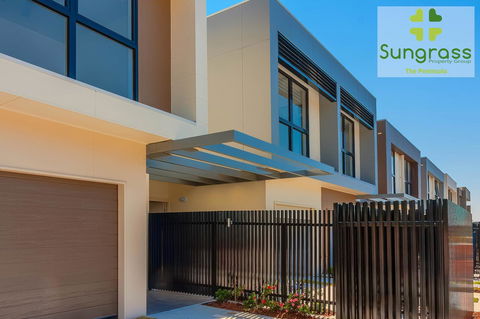 The Residences At The Peninsula - ACT Tourism 42