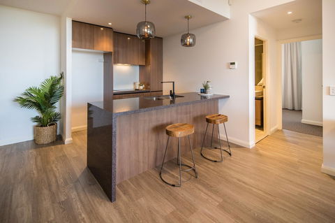 The Residences At The Peninsula - ACT Tourism 6
