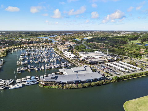 The Residences At The Peninsula - ACT Tourism 14