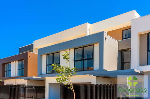 The Residences At The Peninsula - ACT Tourism 39