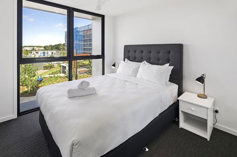 The Residences At The Peninsula - ACT Tourism 22