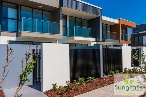 The Residences At The Peninsula - ACT Tourism 35