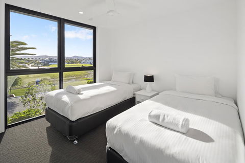 The Residences At The Peninsula - ACT Tourism 21