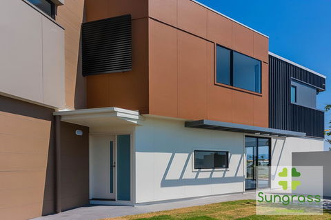 The Residences At The Peninsula - ACT Tourism 30