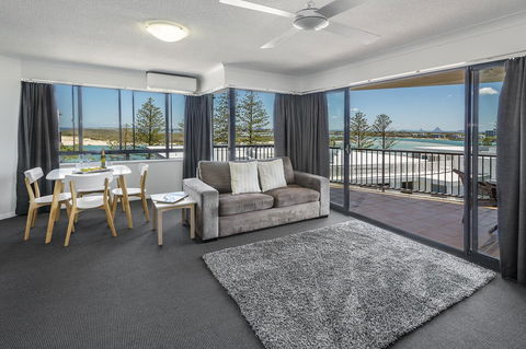 Belaire Place Motel Apartments - ACT Tourism 5