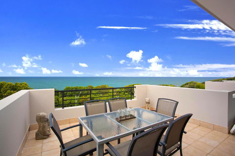 The Point Coolum - ACT Tourism 38