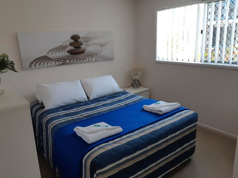 Surfers Beach Resort One - ACT Tourism 7