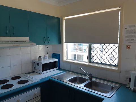Surfers Beach Resort One - ACT Tourism 14