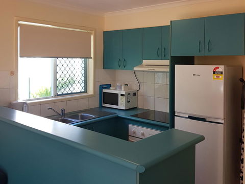 Surfers Beach Resort One - ACT Tourism 31