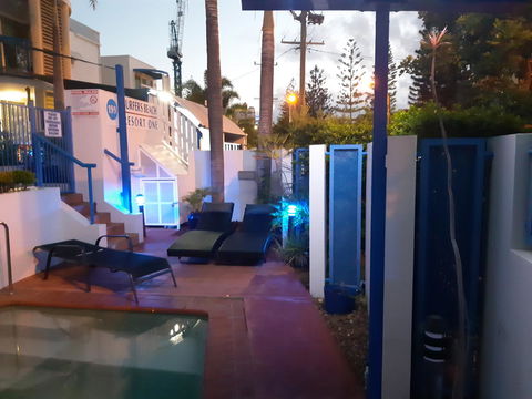 Surfers Beach Resort One - ACT Tourism 10
