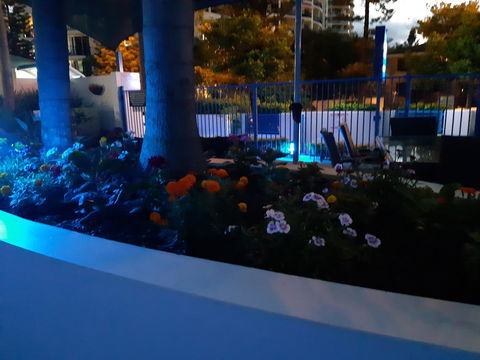 Surfers Beach Resort One - ACT Tourism 9