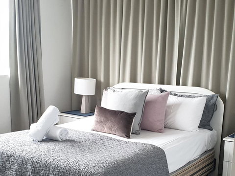 Oceania On Burleigh Beach - ACT Tourism 7