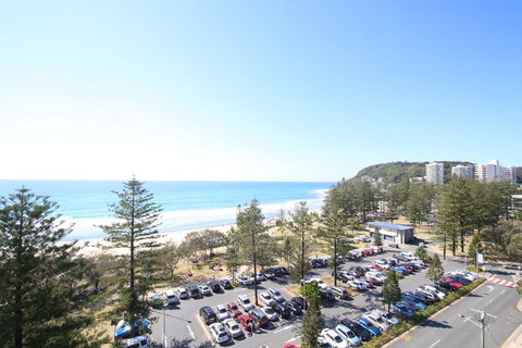 Oceania On Burleigh Beach - ACT Tourism 22