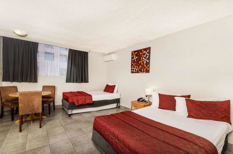 The Robert Towns - ACT Tourism 21