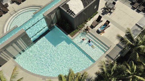 Luxury 3 Bedroom In Heart Of Broadbeach - ACT Tourism 15