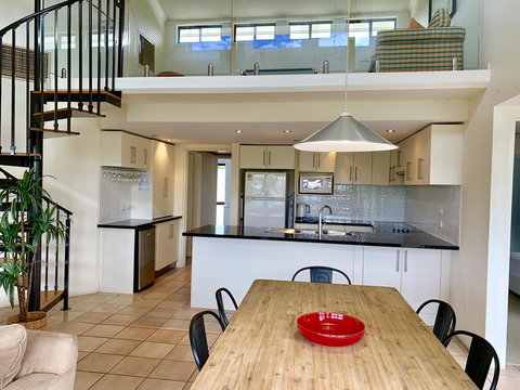 Noosa Boutique Apartments & Elkhorn Villas - ACT Tourism 27