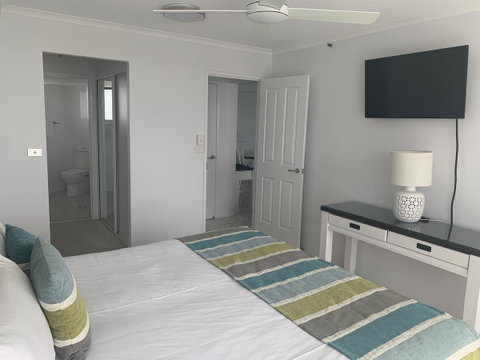 Ocean Plaza Resort - ACT Tourism 12