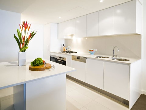 Kirra Surf Apartments - ACT Tourism 34
