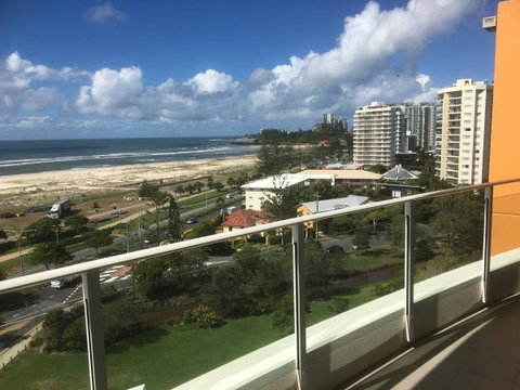Kirra Surf Apartments - ACT Tourism 33