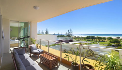 Kirra Surf Apartments - ACT Tourism 20