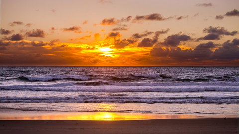 Kirra Surf Apartments - ACT Tourism 27