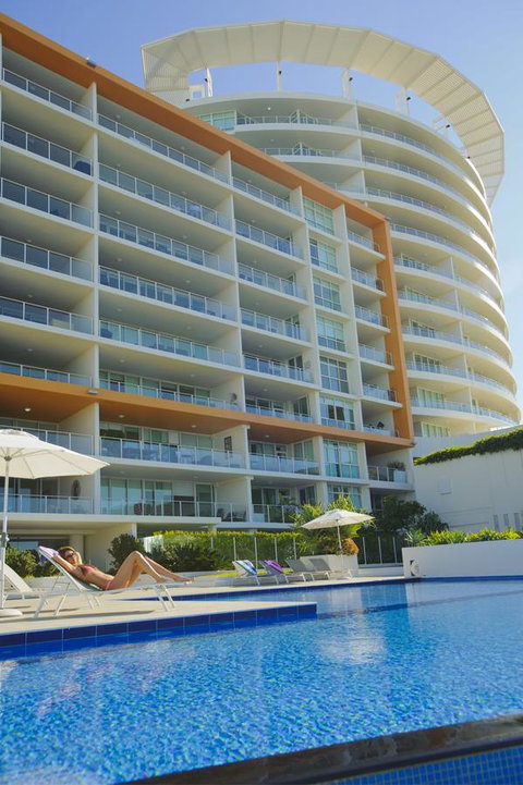 Kirra Surf Apartments - ACT Tourism 18