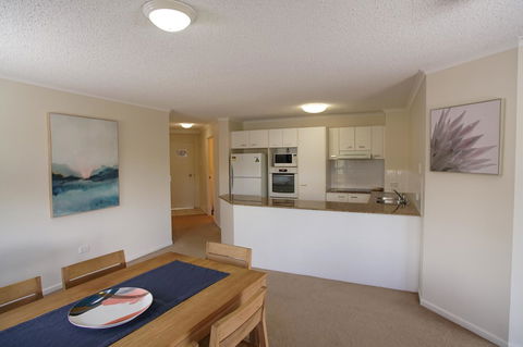 San Marino By The Sea Apartments - ACT Tourism 9