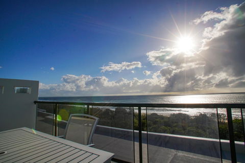 San Marino By The Sea Apartments - ACT Tourism 1