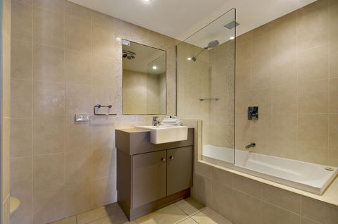 San Marino By The Sea Apartments - ACT Tourism 36