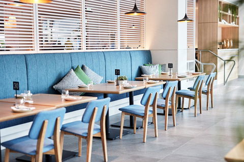 Novotel Cairns Oasis Resort - ACT Tourism 7