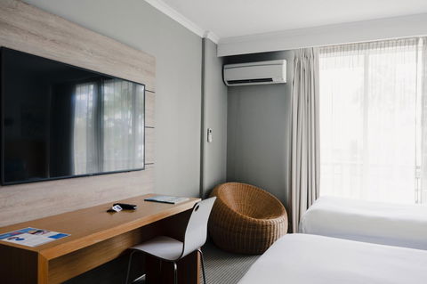 Novotel Cairns Oasis Resort - ACT Tourism 26