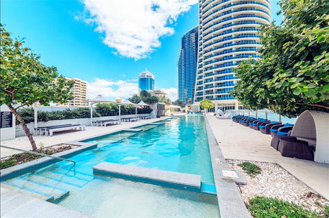 H Luxury Residence Apartments - Holiday Paradise - ACT Tourism 19