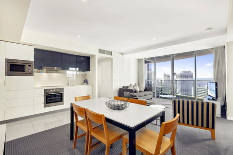 H Luxury Residence Apartments - Holiday Paradise - ACT Tourism 13