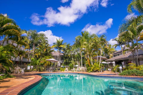 Bay Of Palms - ACT Tourism 14