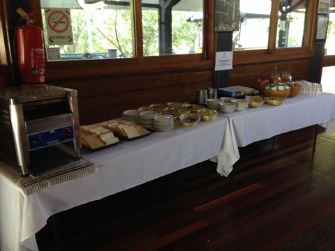Fraser Island Retreat - ACT Tourism 3