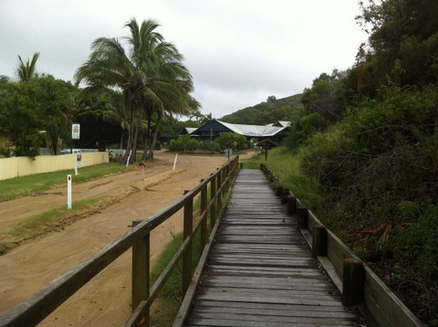 Fraser Island Retreat - ACT Tourism 15