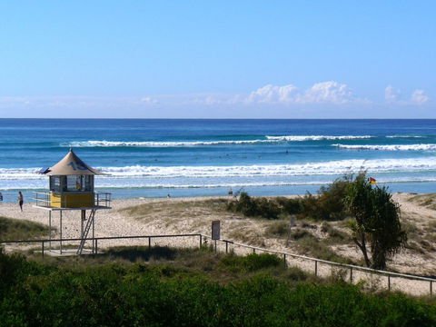 Currumbin Sands On The Beach - ACT Tourism 41