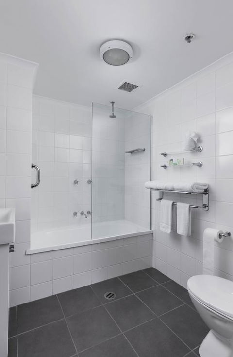 George Williams Hotel - ACT Tourism 42