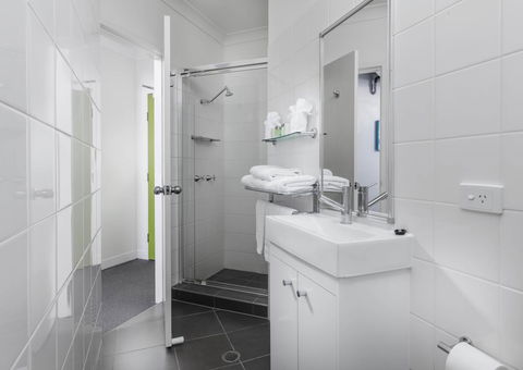 George Williams Hotel - ACT Tourism 34