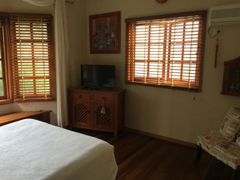 Allumbah Pocket Cottages - ACT Tourism 44