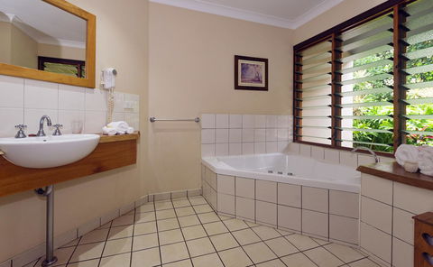 Allumbah Pocket Cottages - ACT Tourism 37