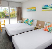 Palm Beach Hotel - ACT Tourism