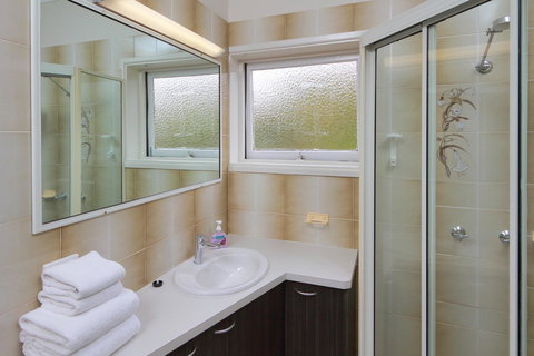 Palm Beach Hotel - ACT Tourism 3