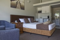 Book Kallangur Accommodation Vacations ACT Tourism ACT Tourism