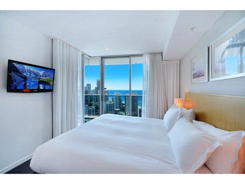 H Star Residences-- Paradise Stayz - ACT Tourism 9