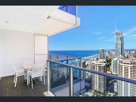 H Star Residences-- Paradise Stayz - ACT Tourism 18
