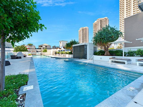 H Star Residences-- Paradise Stayz - ACT Tourism 25