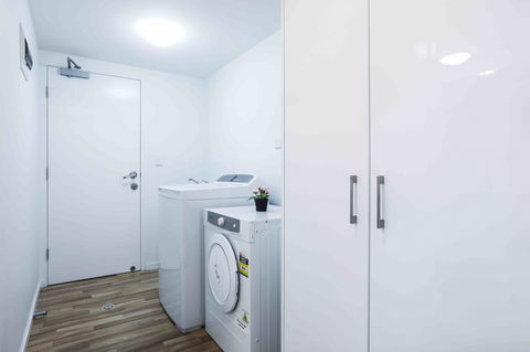 Sandbox Apartments - ACT Tourism 18