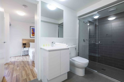 Sandbox Apartments - ACT Tourism 15