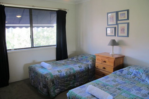 Grangewood Court Apartments - ACT Tourism 20
